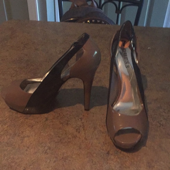 Heels - Picture 2 of 4